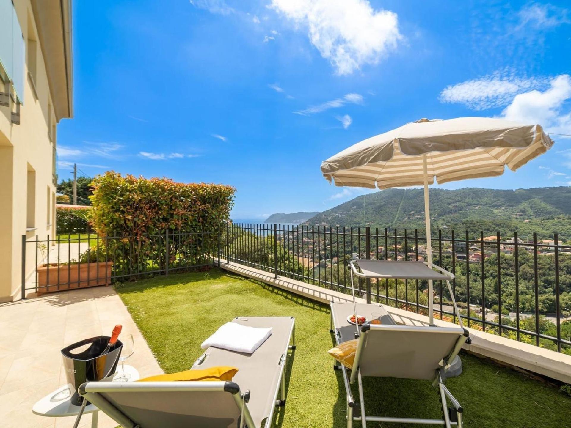 Ferienwohnung Serenity Mit Meerblick Alassio
